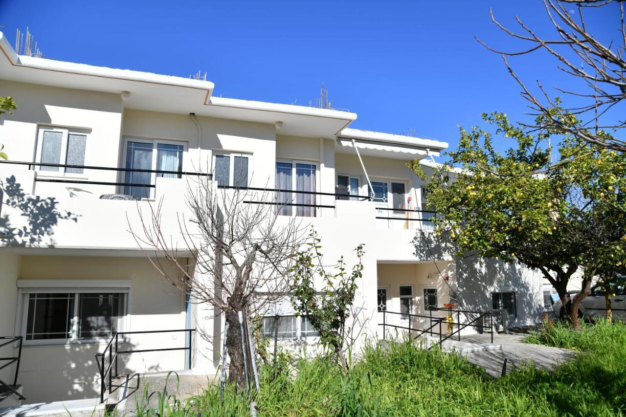 Iskas Apartments Ialysos  Buitenkant foto